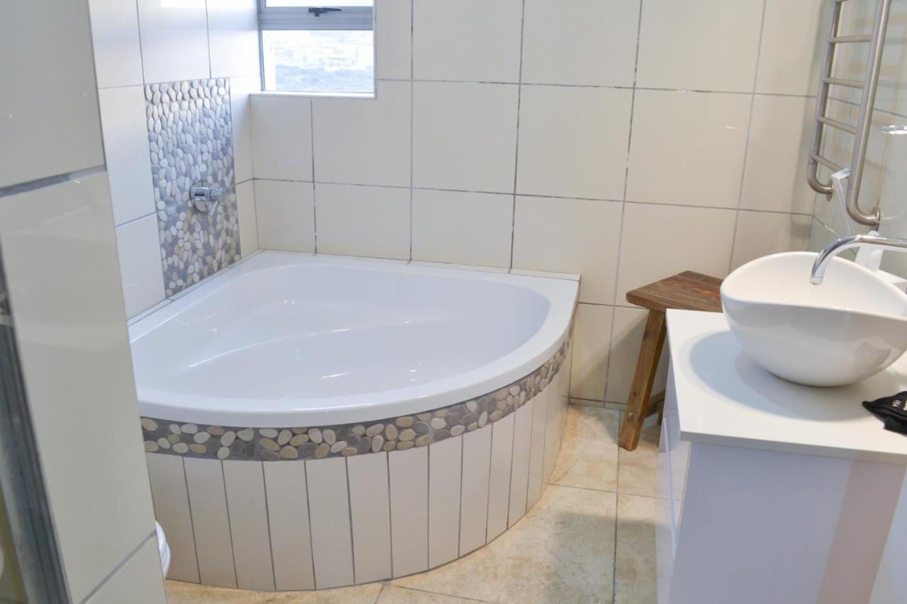 Diaz Ocean View Hotel موسيلباي المظهر الخارجي الصورة